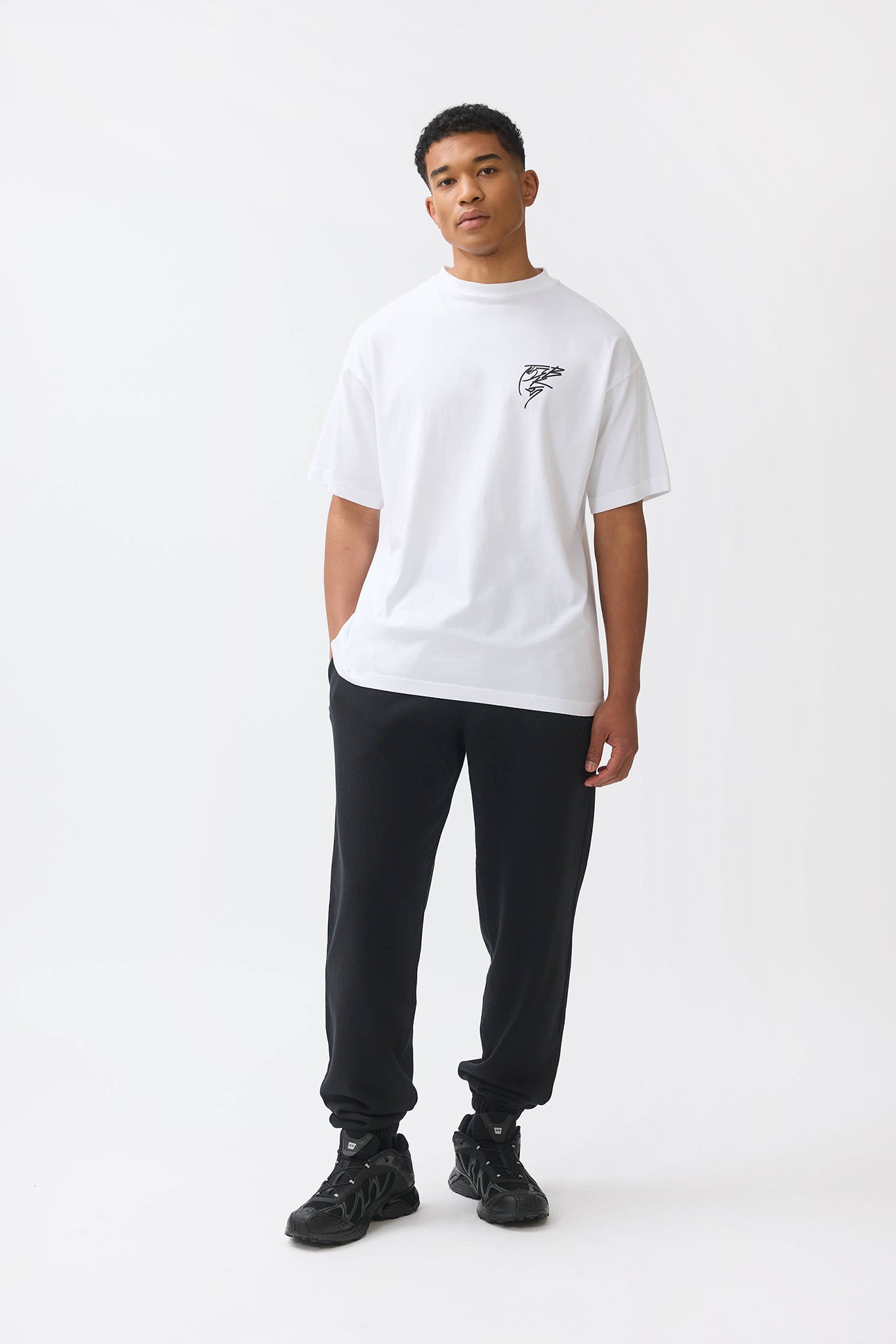 TONAL LOGO JOGGERS - BLACK - THAT GORILLA BRAND