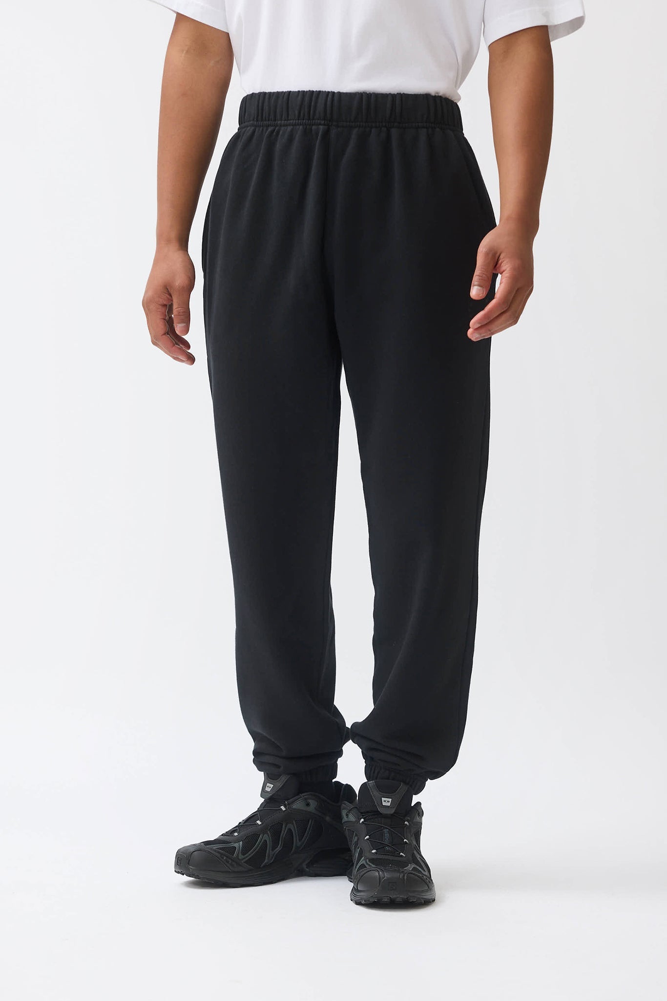 TONAL LOGO JOGGERS - BLACK - THAT GORILLA BRAND