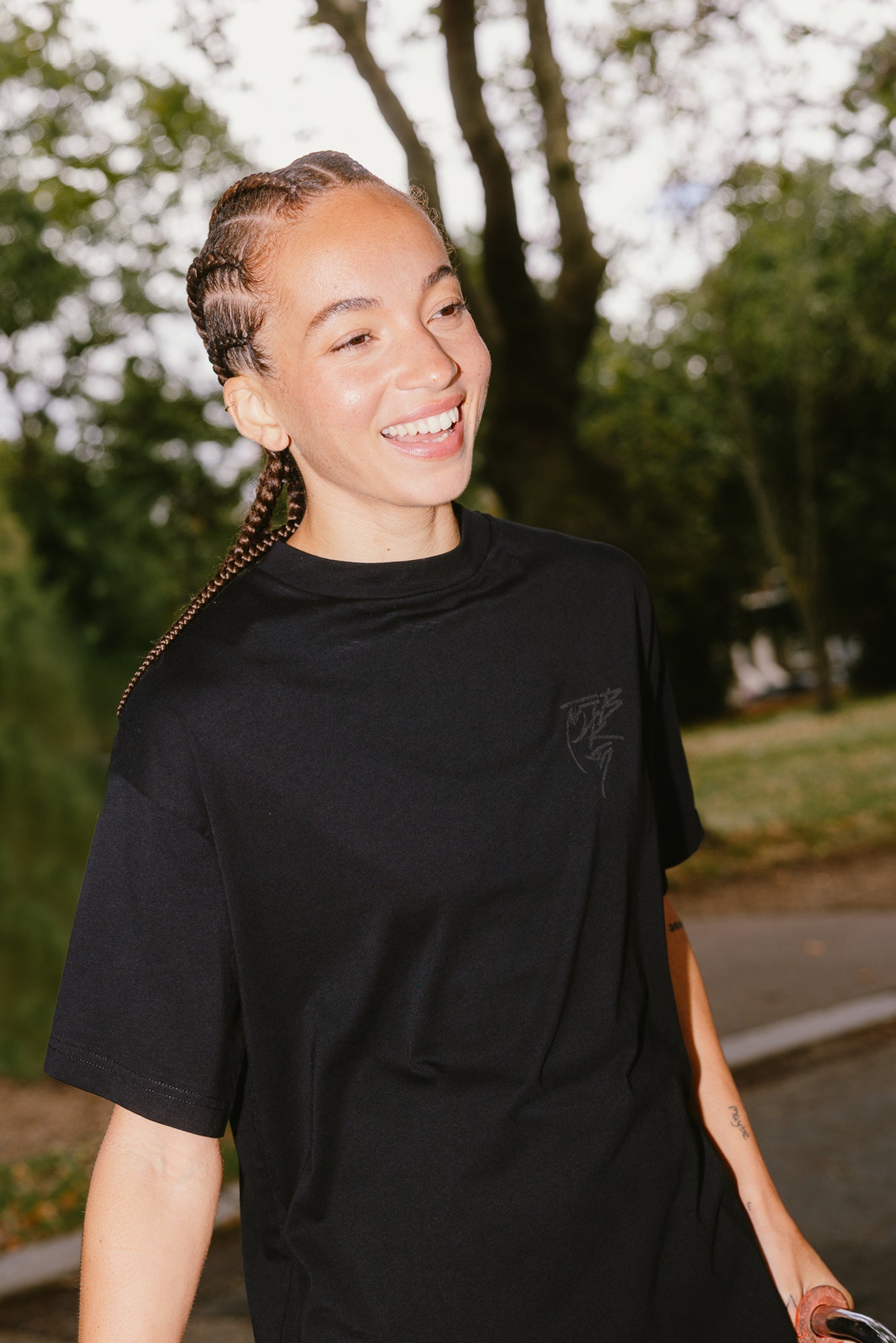 TGB x JK5 SHINE A LIGHT T-SHIRT - BLACK ON BLACK - THAT GORILLA BRAND