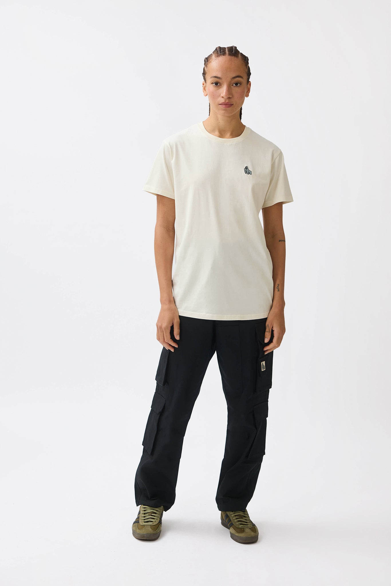 MINI EMBROIDERY T-SHIRT - TOFU/WHITE - THAT GORILLA BRAND