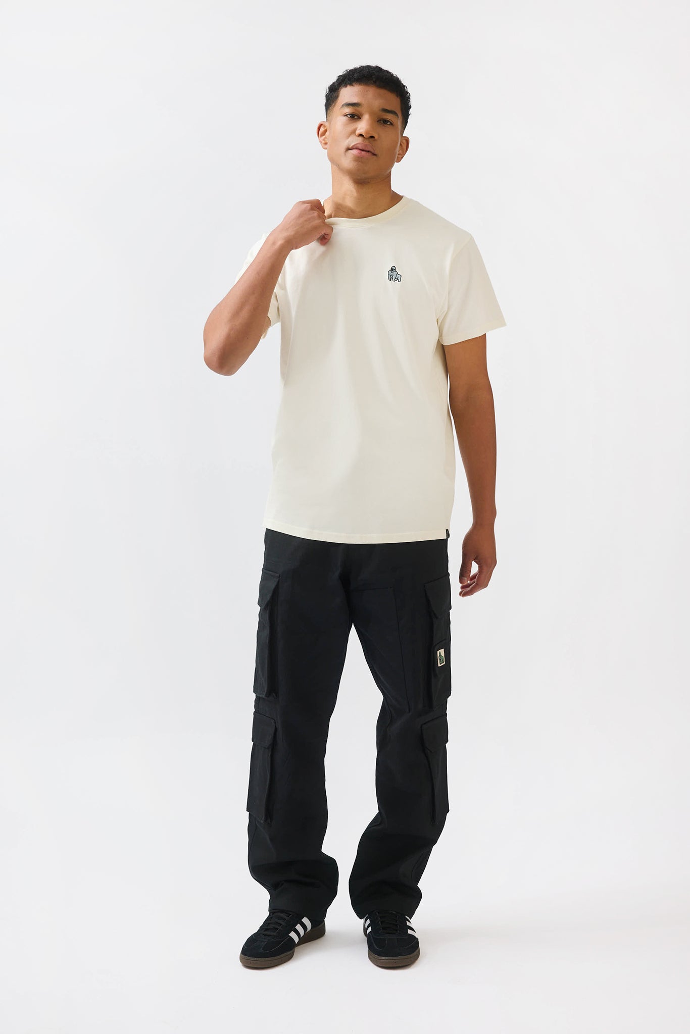 MINI EMBROIDERY T-SHIRT - TOFU/WHITE - THAT GORILLA BRAND