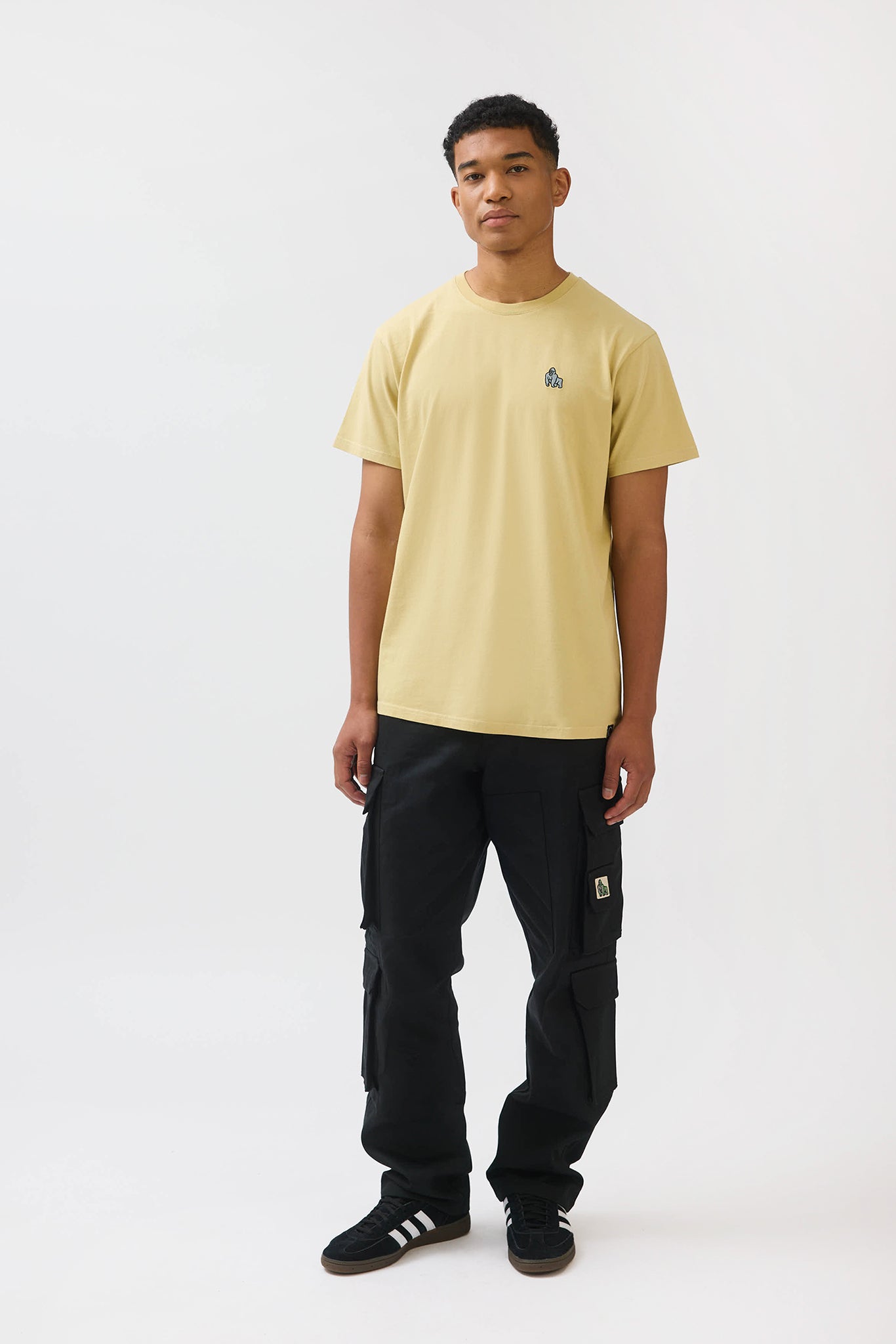 MINI EMBROIDERY T-SHIRT - PALE OLIVE - THAT GORILLA BRAND