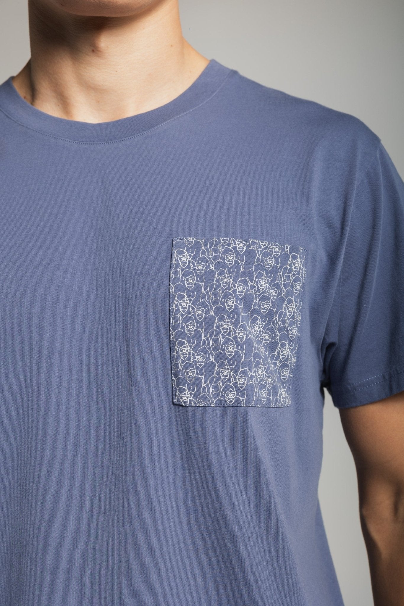 GORILLA CAMO POCKET T - INDIGO - THAT GORILLA BRAND