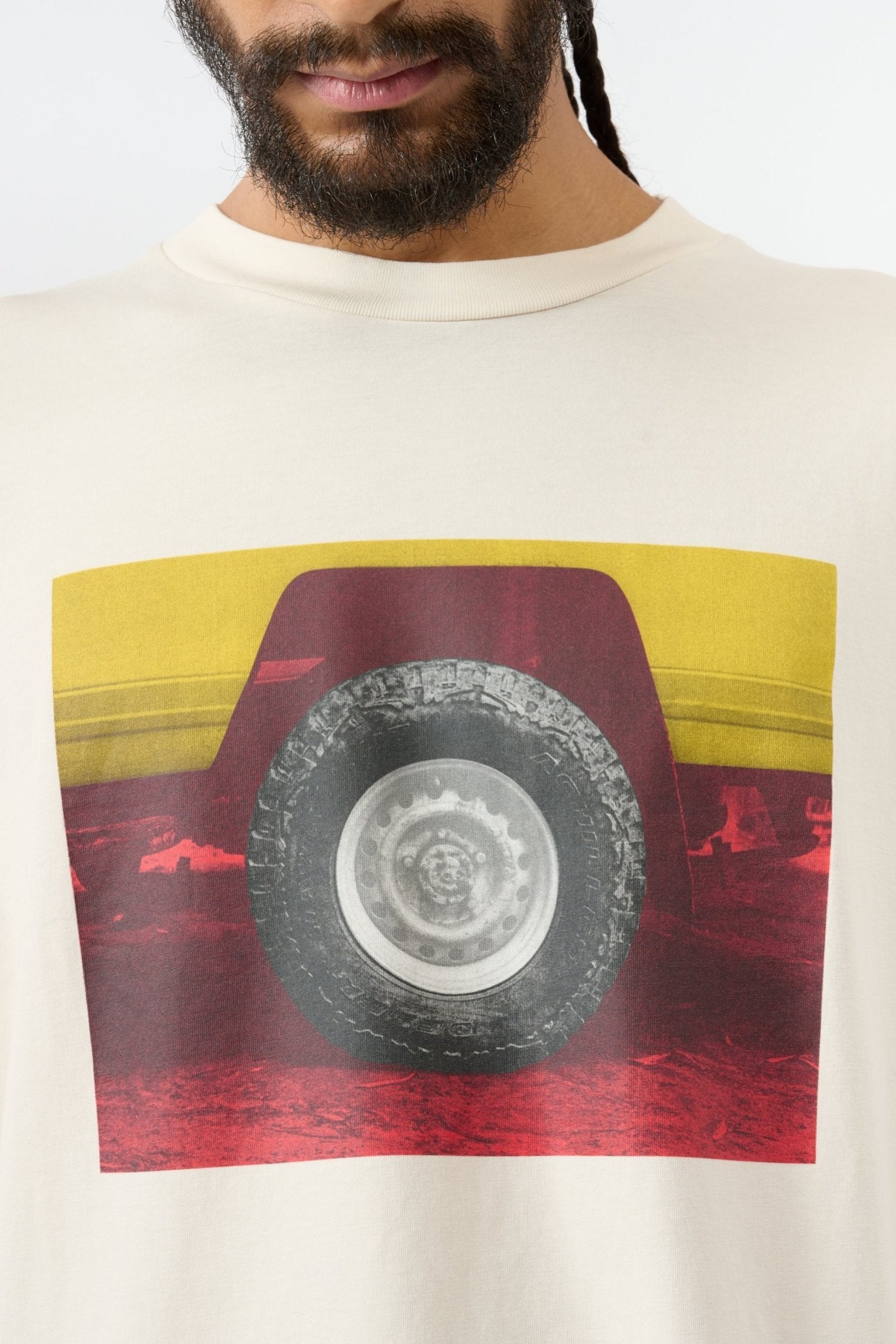 Safari Wheel T-shirt - White - THAT GORILLA BRAND