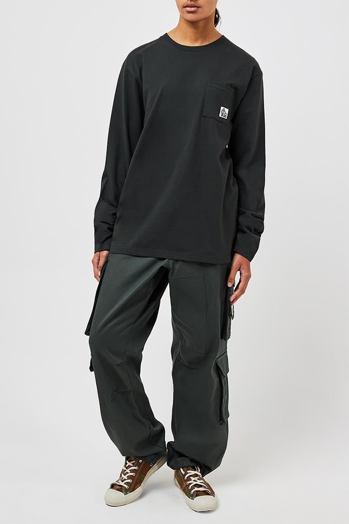 SET IN LONG SLEEVE POCKET T - BLACK - THAT GORILLA BRAND