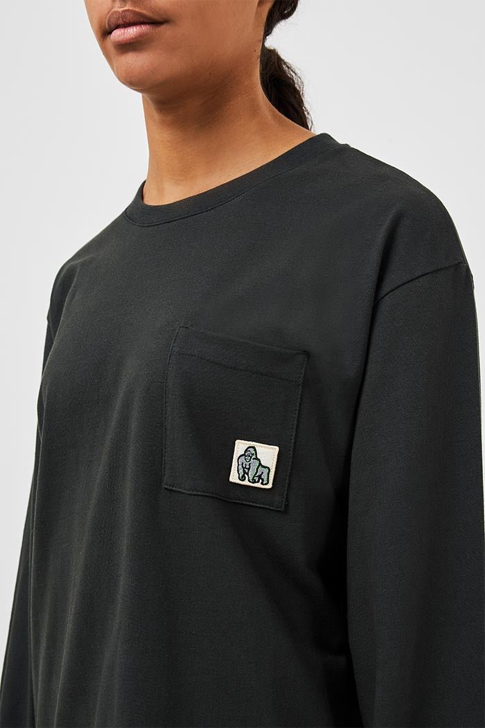 SET IN LONG SLEEVE POCKET T - BLACK - THAT GORILLA BRAND