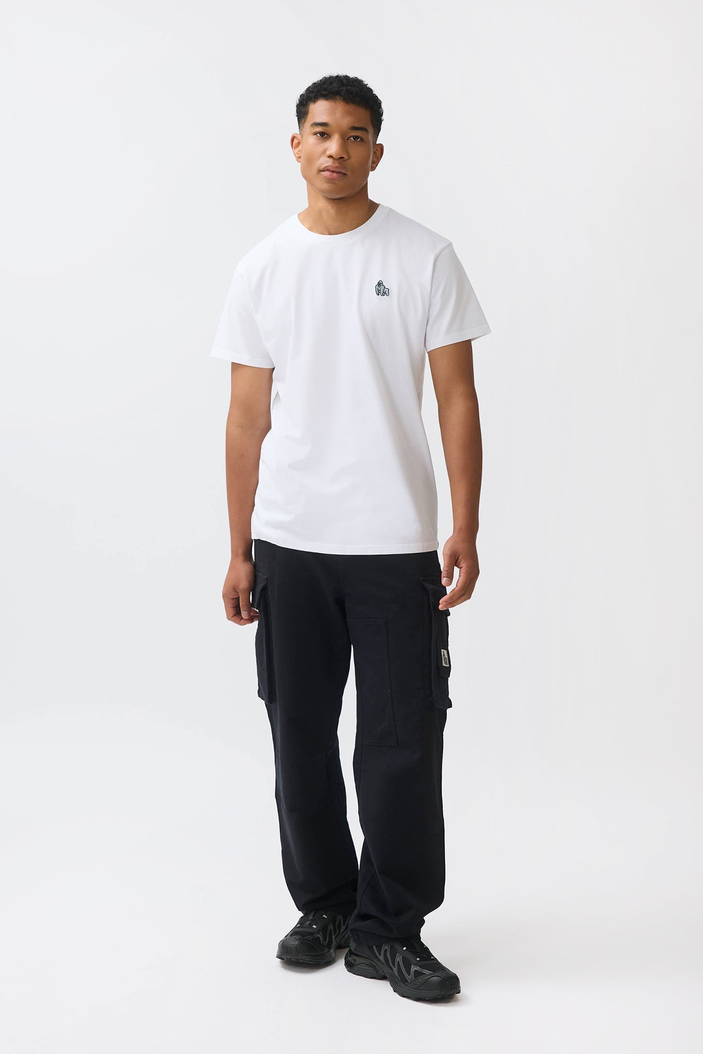 MINI EMBROIDERY T-SHIRT - WHITE - THAT GORILLA BRAND