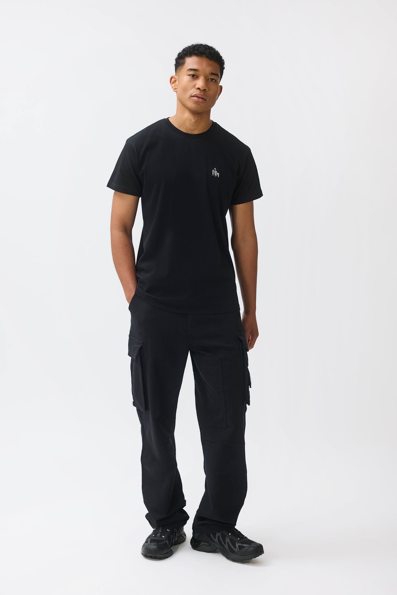 MINI EMBROIDERY T-SHIRT - BLACK - THAT GORILLA BRAND