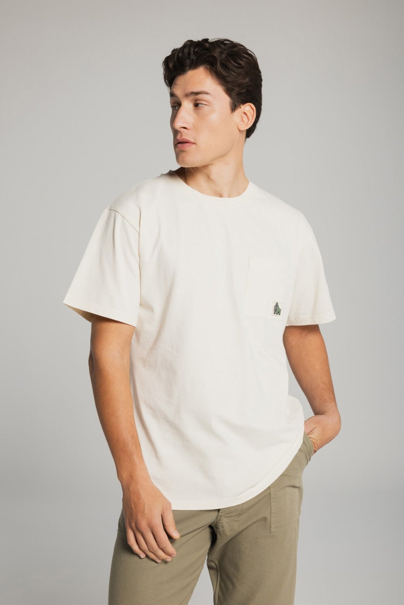 UTILITY POCKET T LIGHTWEIGHT - DUST WHITE - THAT GORILLA BRAND