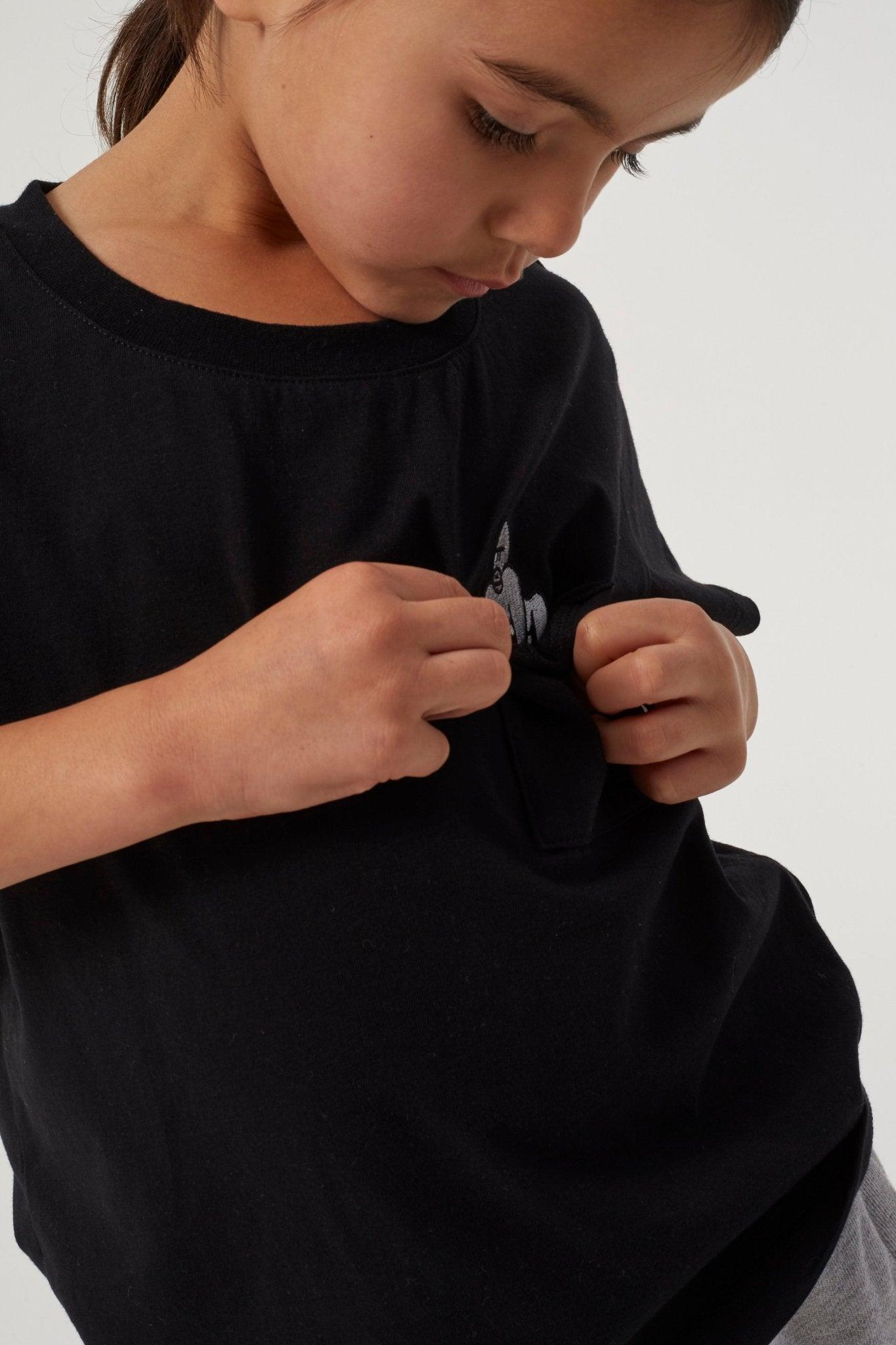 SILVERBACK POCKET T - BLACK - THAT GORILLA BRAND